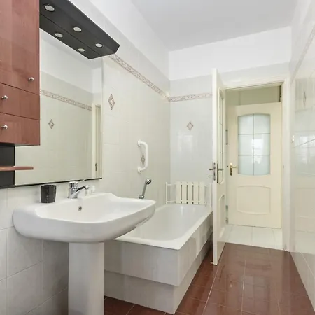 Casa Giovanna Con Balcone By Wonderful Italy Bari