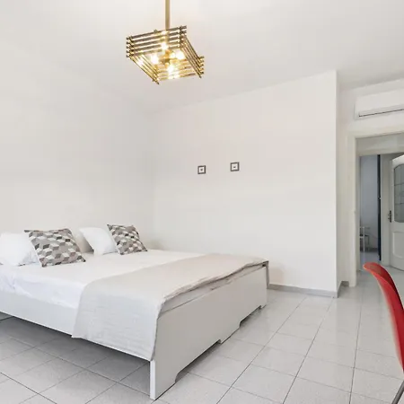 Casa Giovanna Con Balcone By Wonderful Italy * 바리