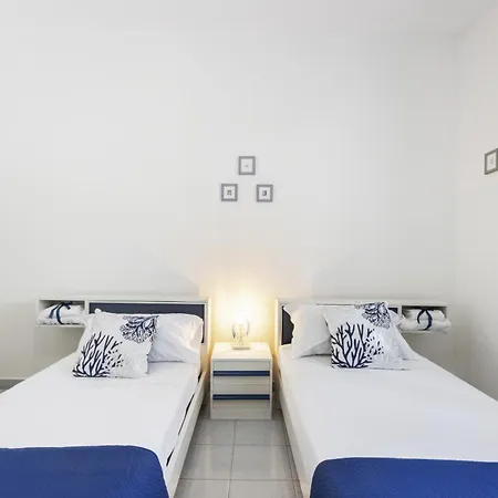 Casa Giovanna Con Balcone By Wonderful Italy 아파트